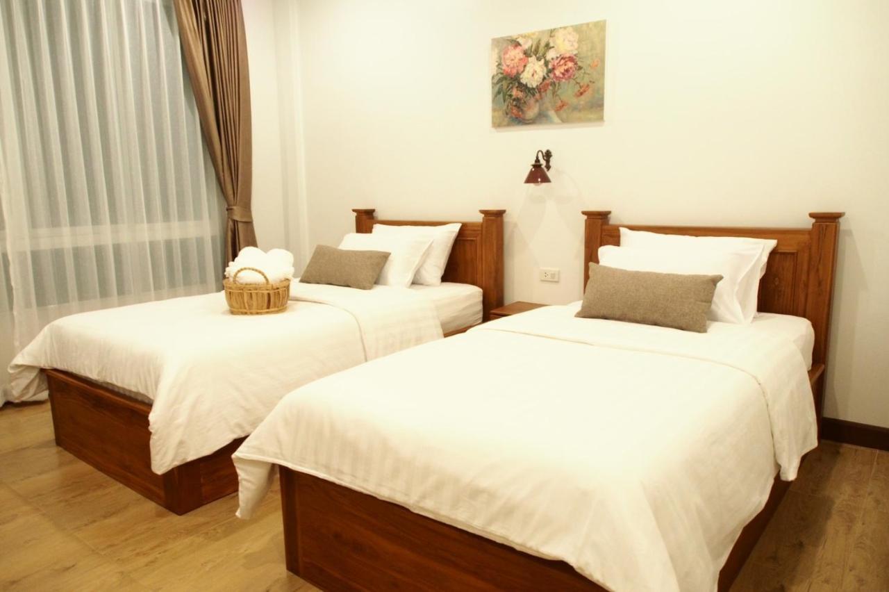 Romyen Cafe' Homestay Phra Nakhon Si Ayutthaya Exteriör bild